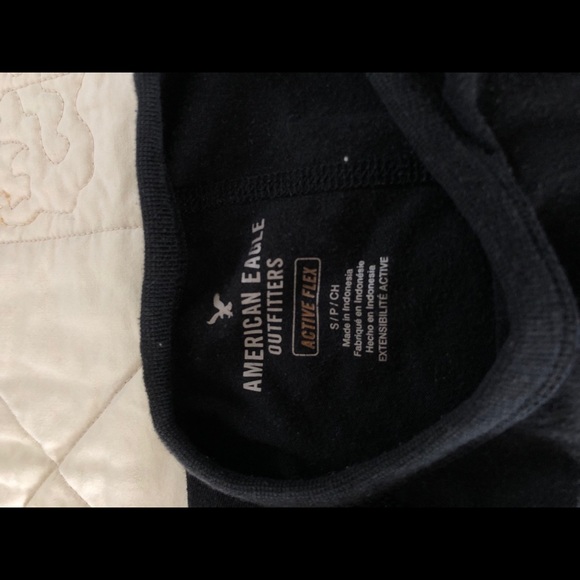 Black long sleeve - Picture 3 of 3